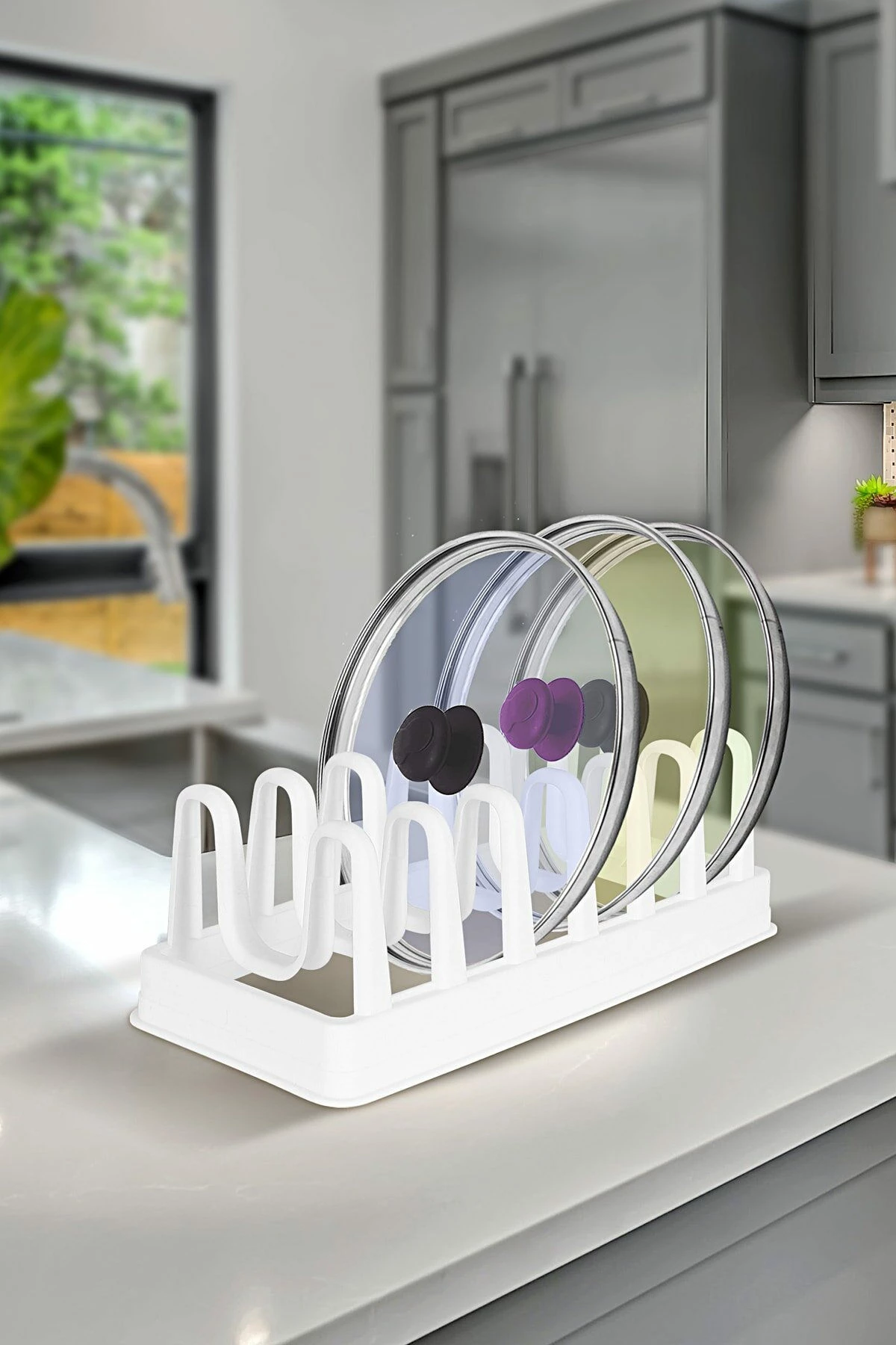 Mbajtës kapakësh tenxheresh Hermia, i bardhë, PLTN116