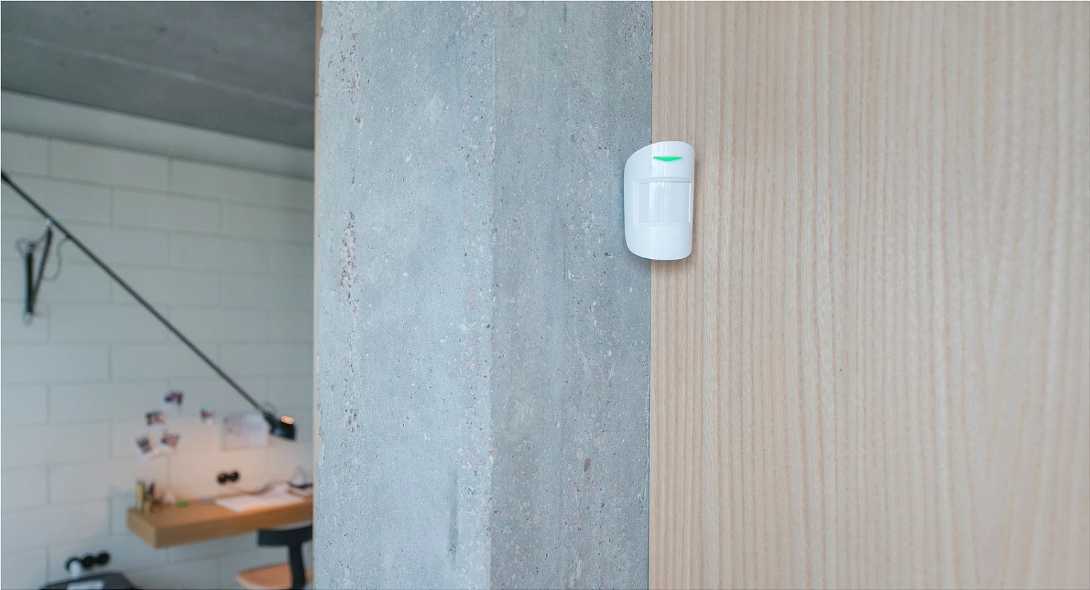 Sensor lëvizjeje AJAX MotionProtect, wireless PIR, 12 m, imun ndaj kafshëve 20 kg, i bardhë