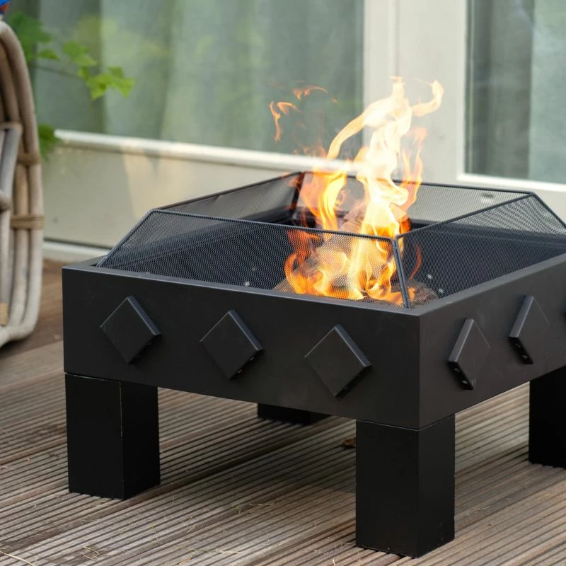 Enë zjarri për oborr Heat, e zezë