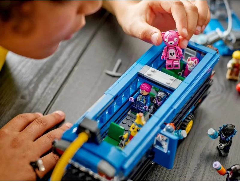 Set LEGO Fortnite Battle Bus
