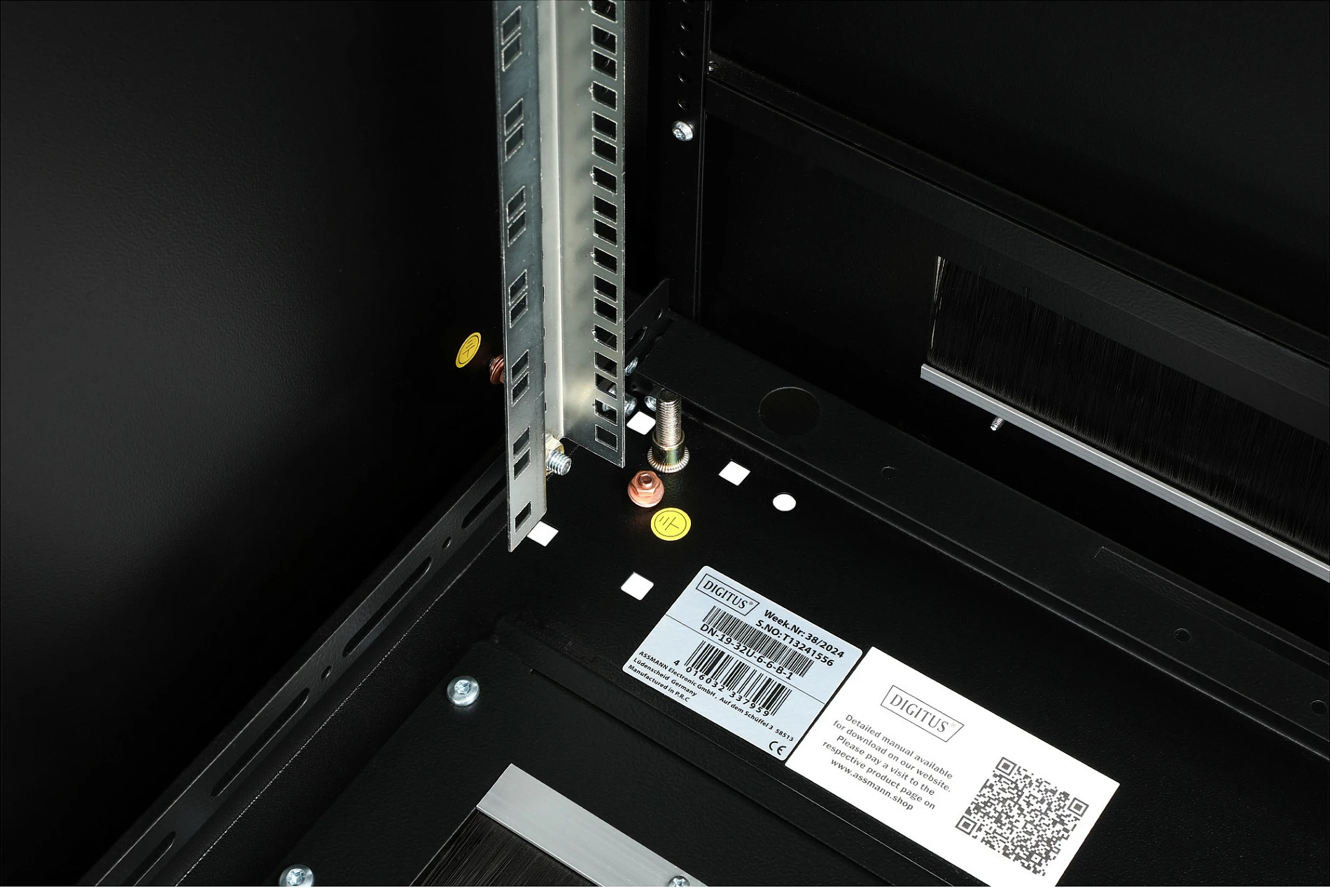 Kasë rrjeti Digitus Unique 32U, 1609x600x600mm, e zezë