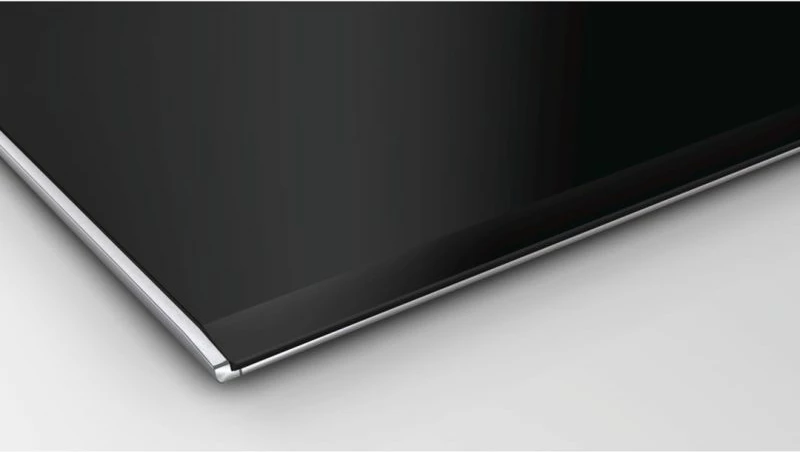Pllakë qeramike BOSCH PKN675DP1D, e zezë