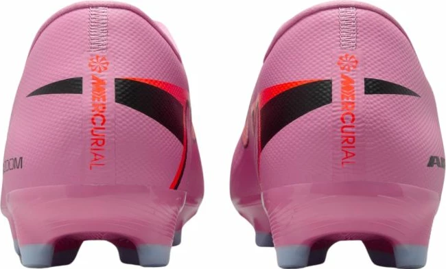 Atlete futbolli Nike për meshkuj, të kuqe [Madhësia: 45.5]
