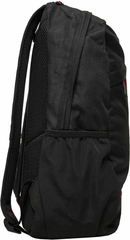 Shpinore Campus, e zezë