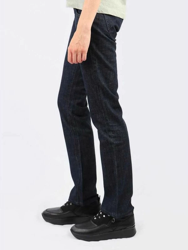 Xhinse Lee për femra