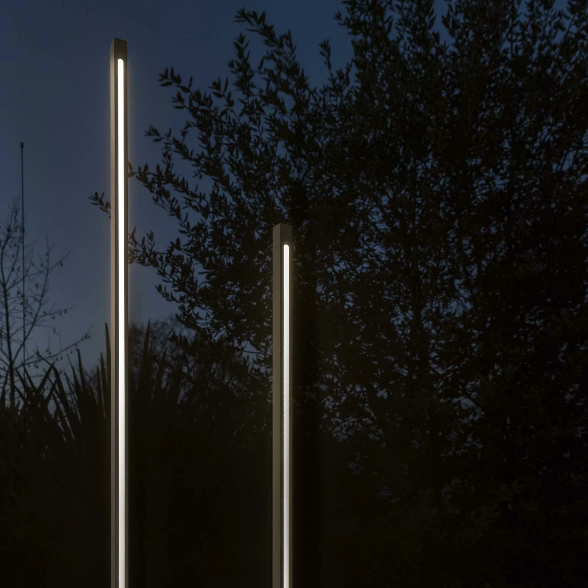 Llambë toke e jashtme JEDI PT H160, e zezë