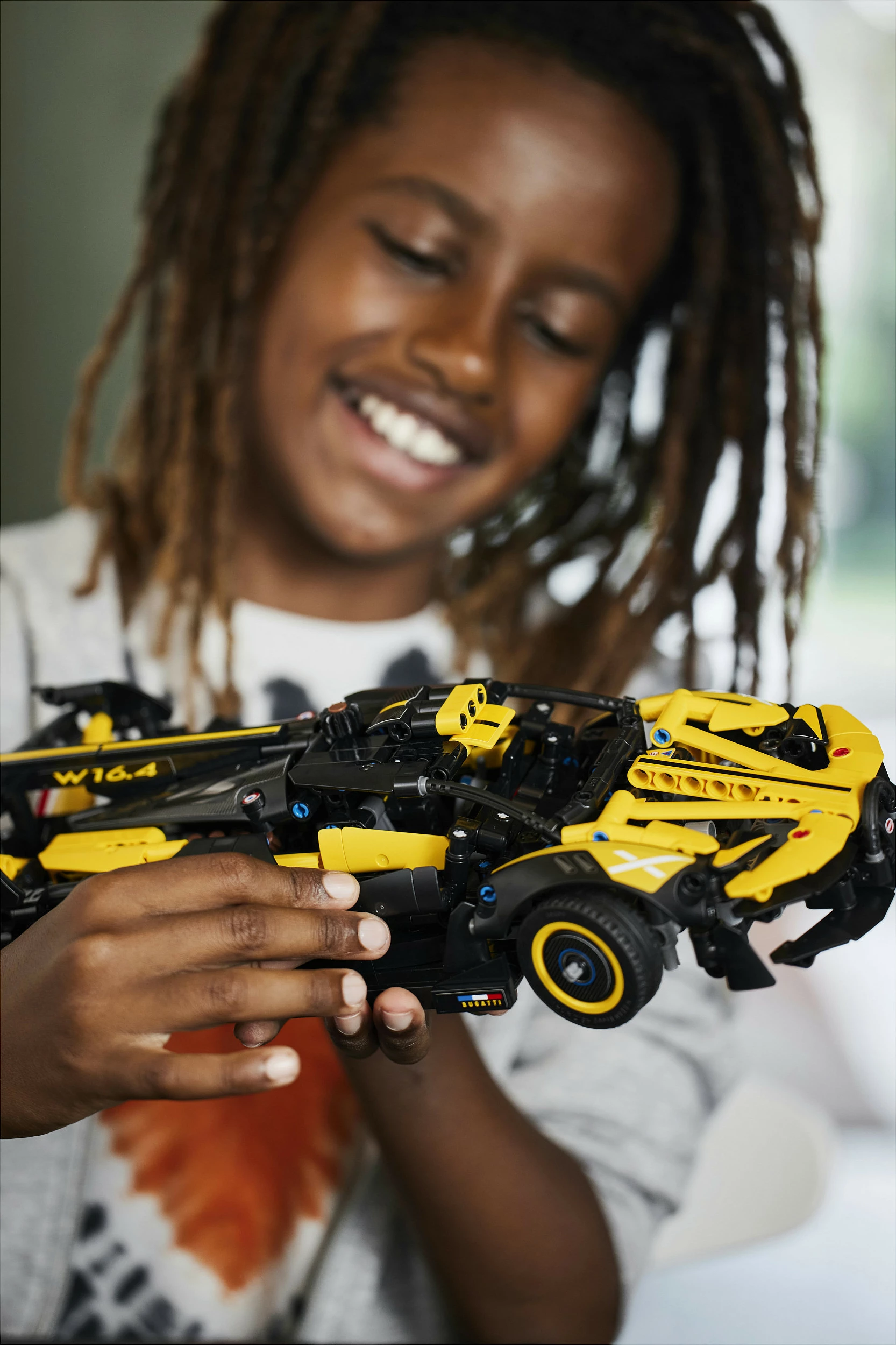 Set ndërtimi LEGO Technic Bugatti Bolide, 905 pjesë, plastikë, shumëngjyrësh