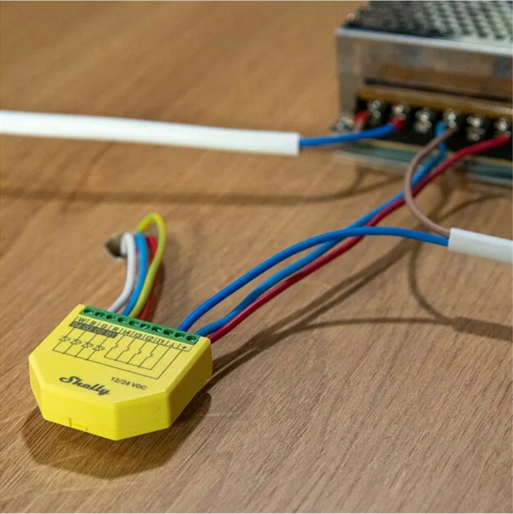Kontroller RGBW Shelly Plus, Wireless, Wi-Fi, 4 kanale, Gjelbër, Verdhë