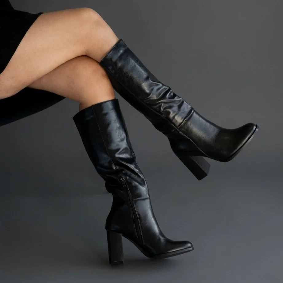 Doll Black