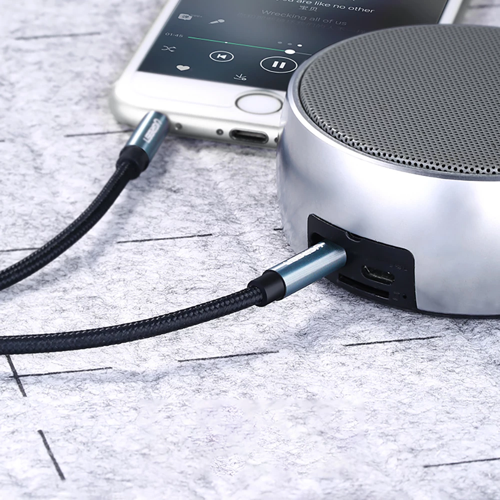 Kabllo audio AUX Ugreen AV112, 2m, mini jack 3.5mm, e zezë