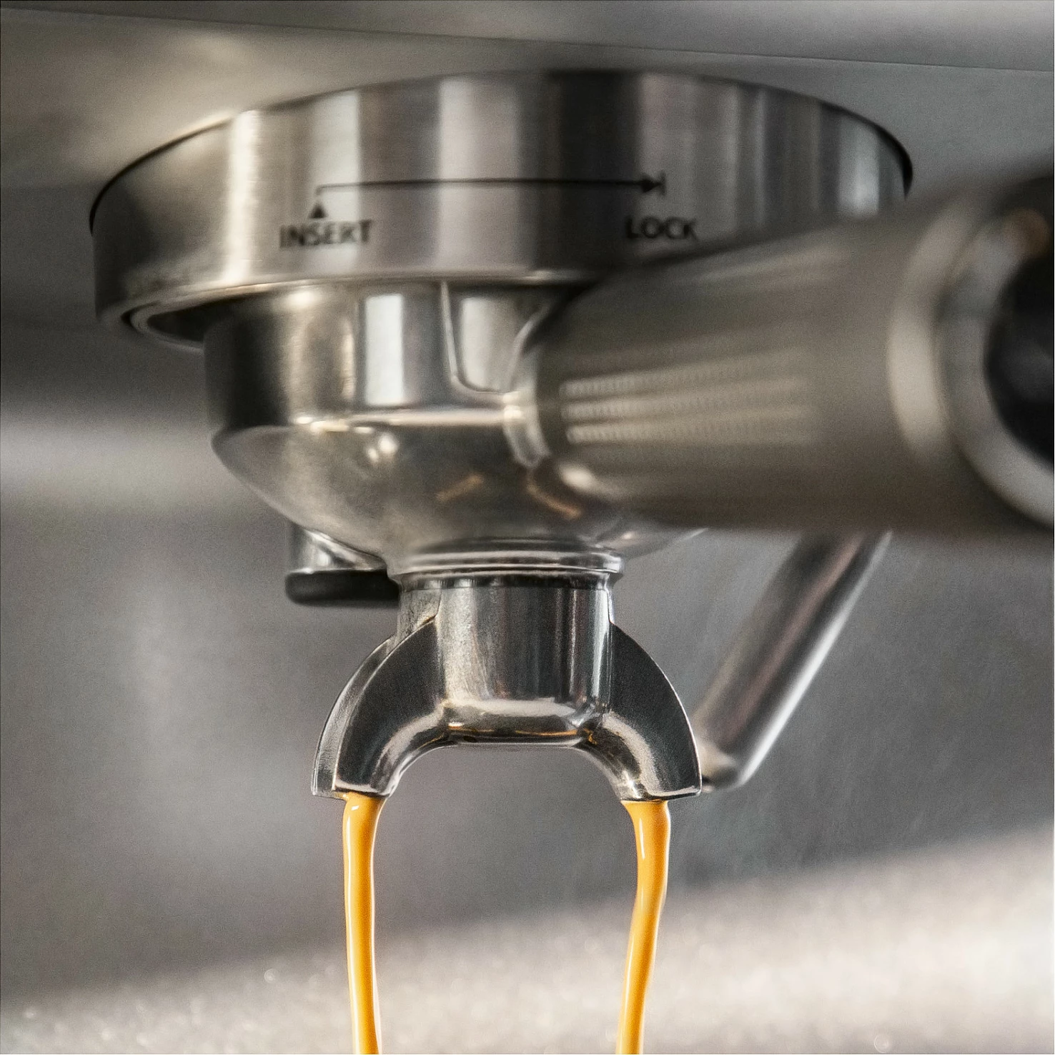 Makinë espresso Krups XP801T, me mulli të integruar, 3L, inox/e zezë