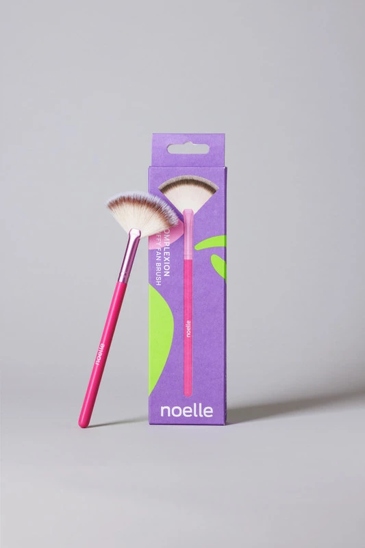 Noelle Makeup brush 05 BLUSH/HIGHLIGHT