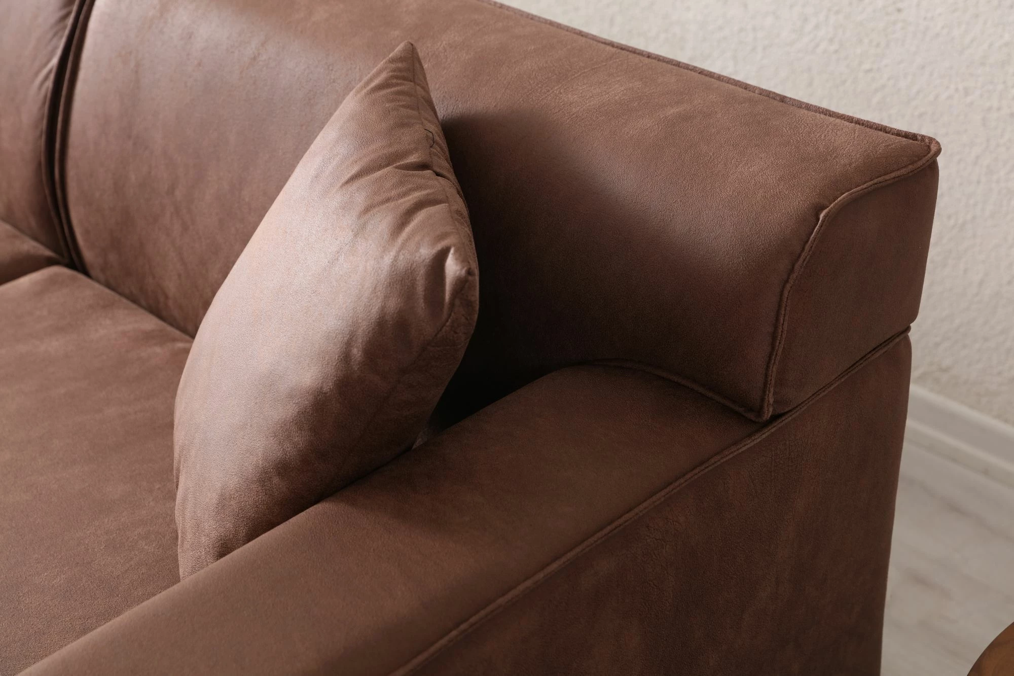 Këndare New Petra L, ngjyrë konyak, Atelier del Sofa