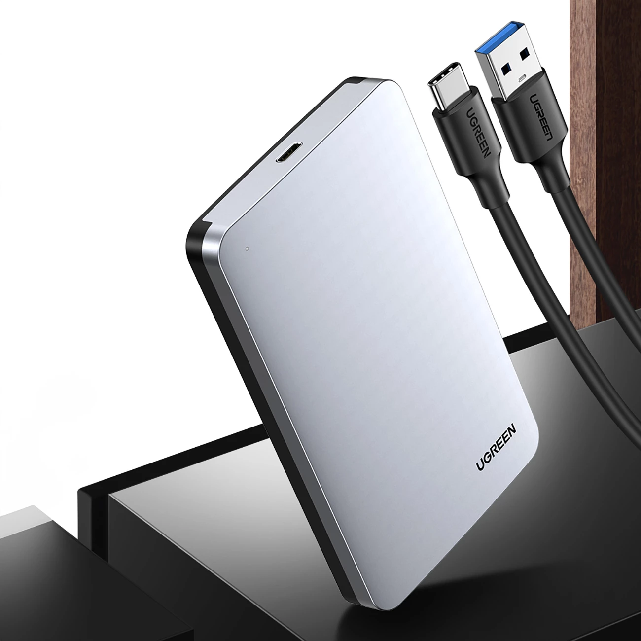 Kasë Ugreen CM300 70499 për hard disk 2.5" SATA 3.0, USB-C, 0.5m kabllo, Argjendtë