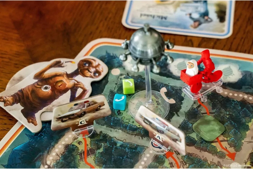 Lojë tavoline Funko Games E.T. The Extra-Terrestrial, kooperative, 2-4 lojtarë, 10+
