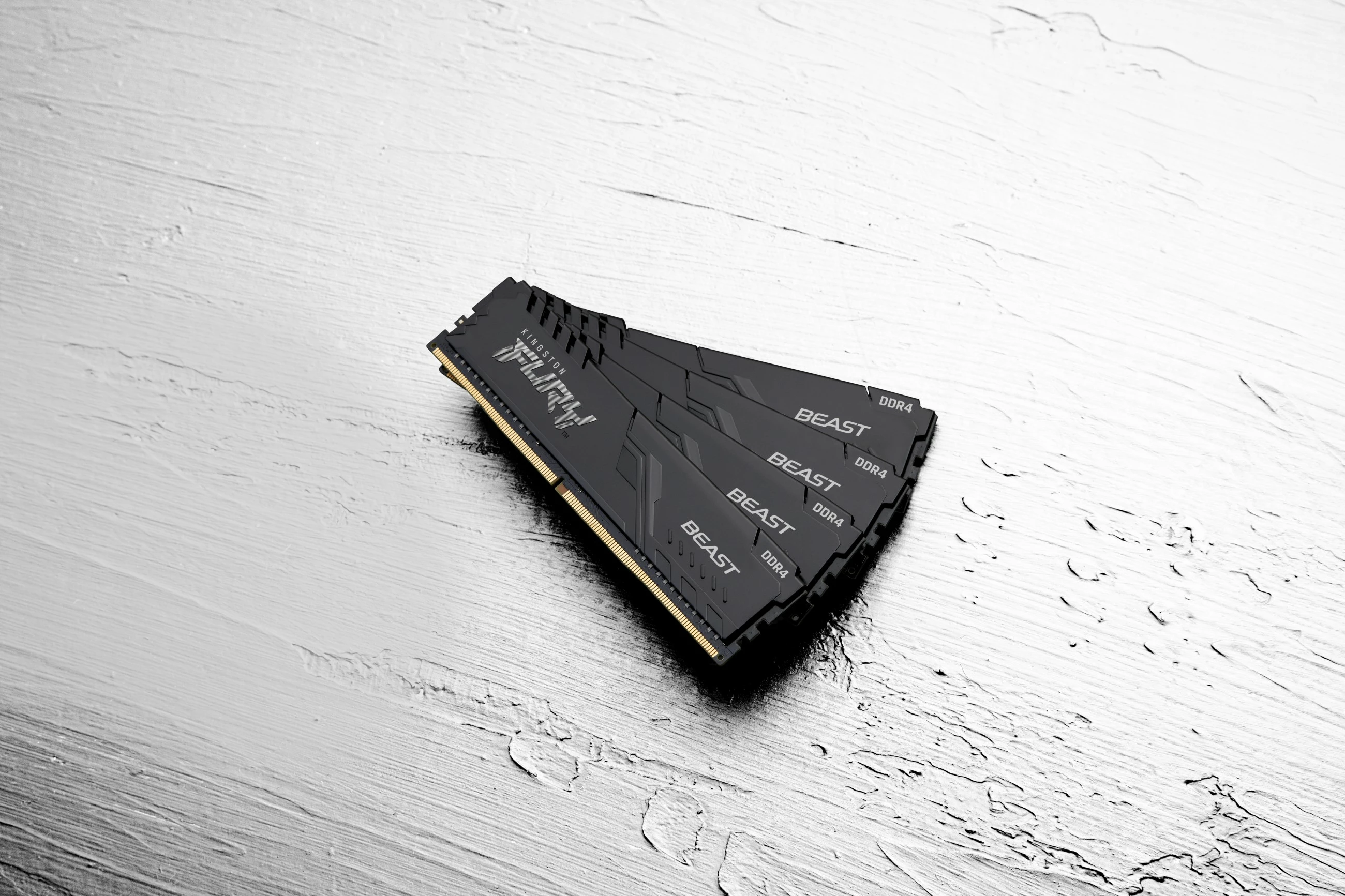 RAM Memorje Kingston FURY Beast 128GB 3200MT/s DDR4 CL16, e zezë