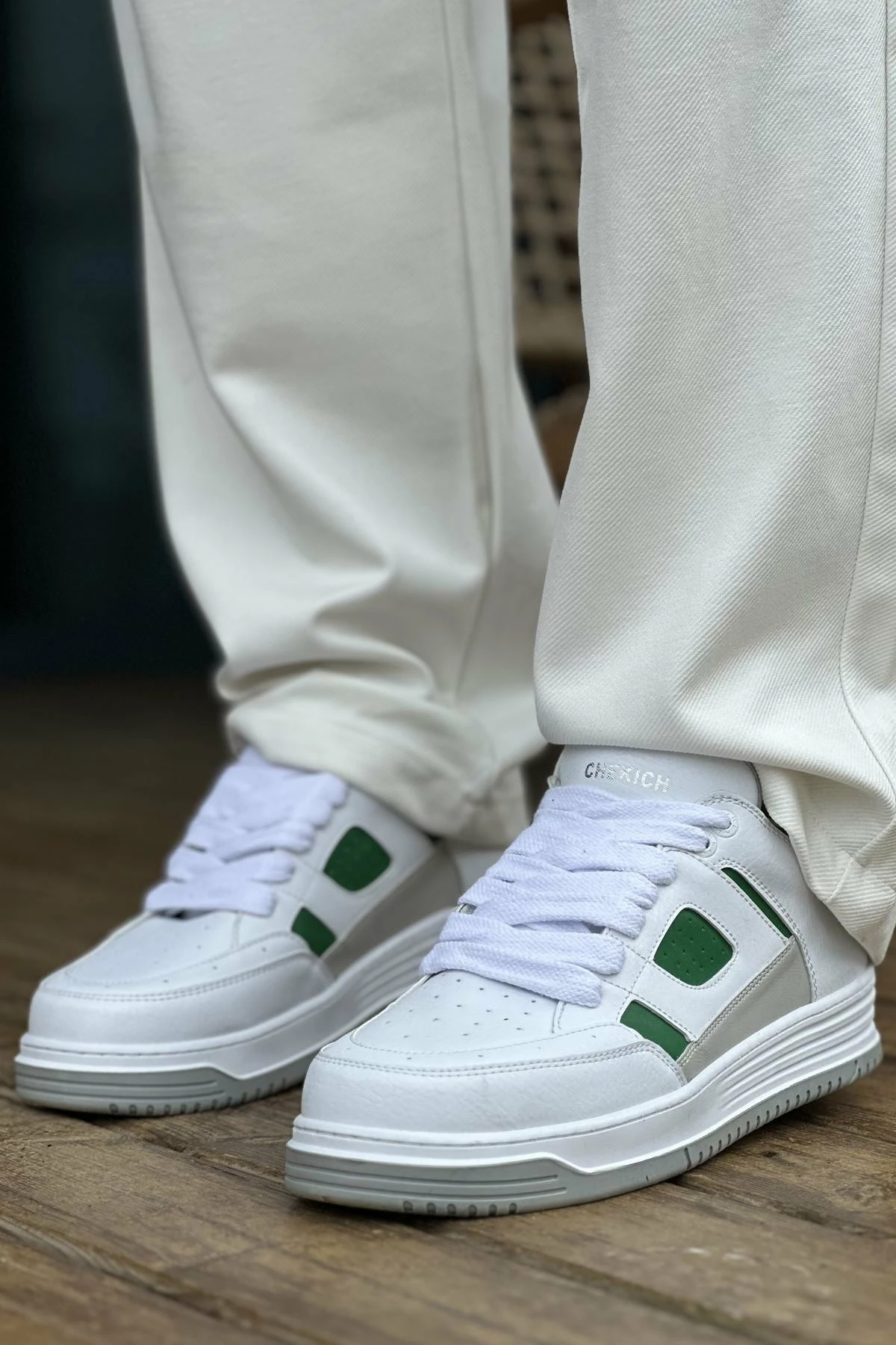 Atlete për meshkuj, Chekich 2410 CBT Avax White/Green