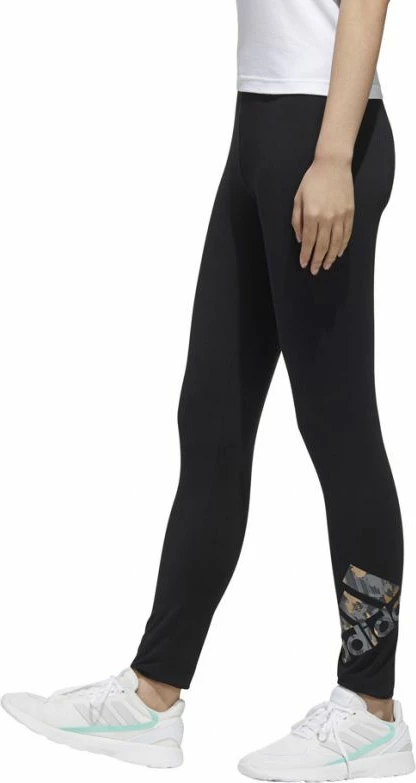 Hellonke për femra adidas, të zeza