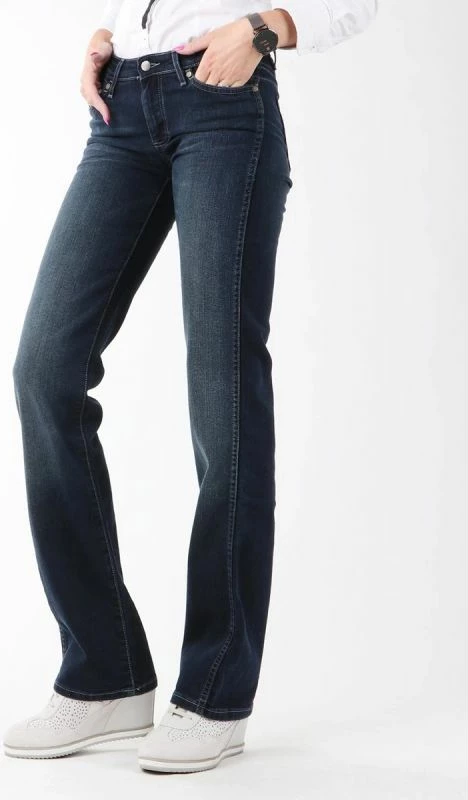 Jeans femra Wrangler [Madhësia: W26 L34]