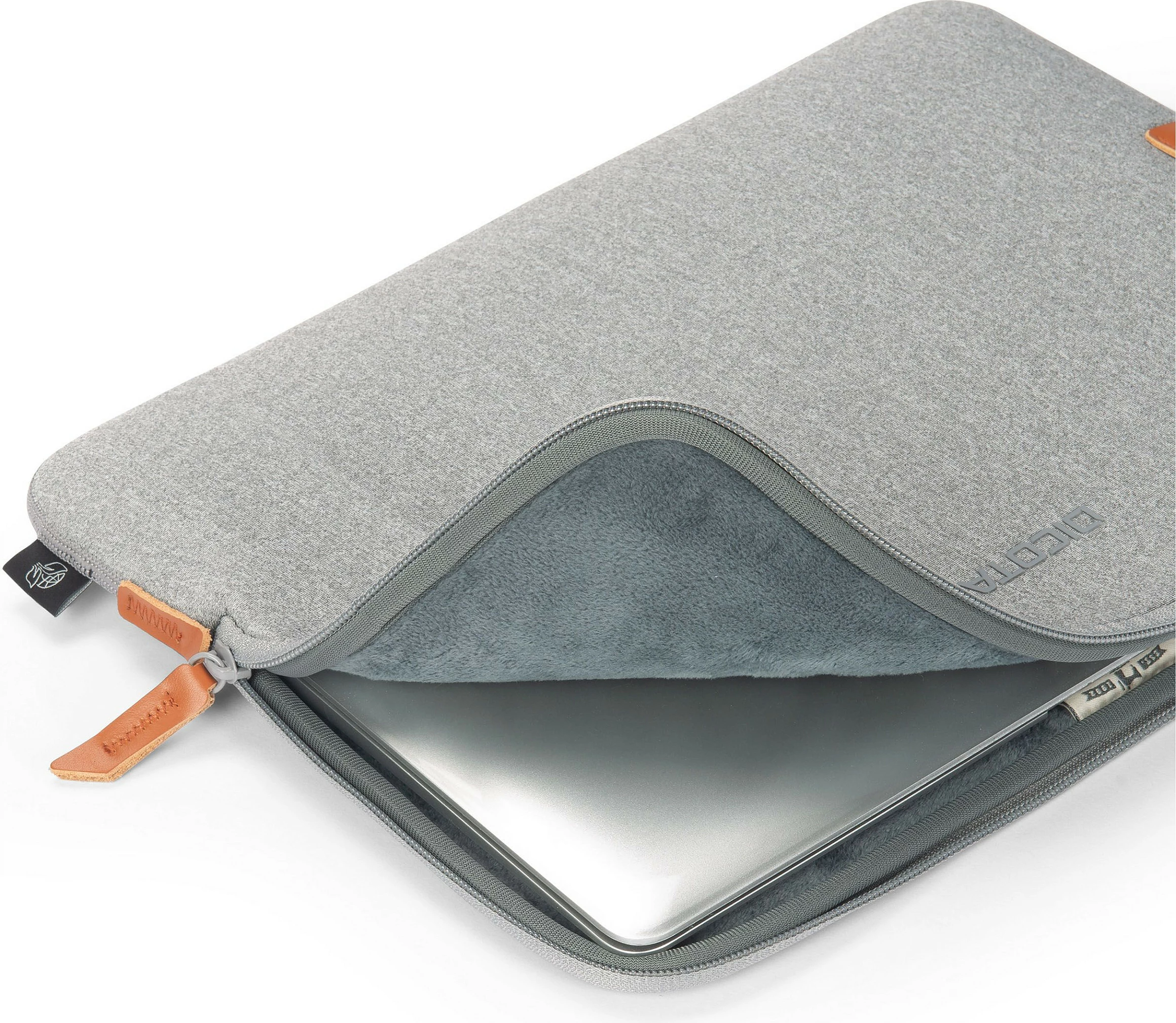 Mbështjellës DICOTA D32025-RPET për MacBook deri 15 inç, material i ricikluar, ngjyrë gri