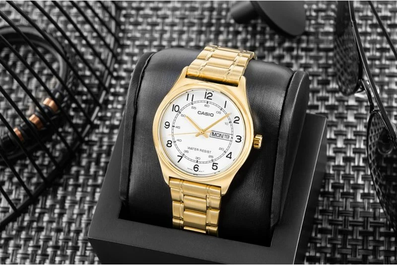 Orë dore për meshkuj Casio, të arta