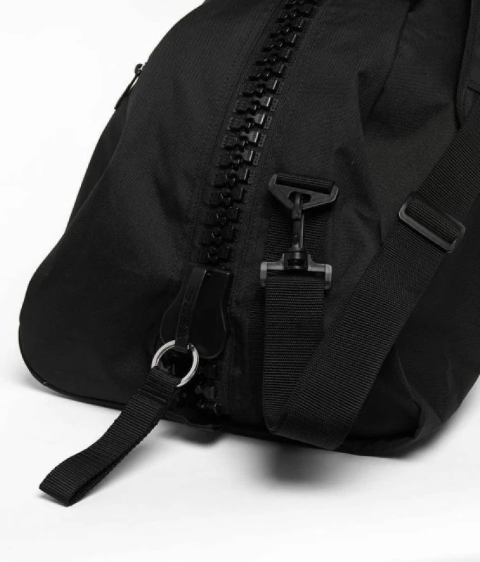 Çantë sportive adidas, e zezë/ari