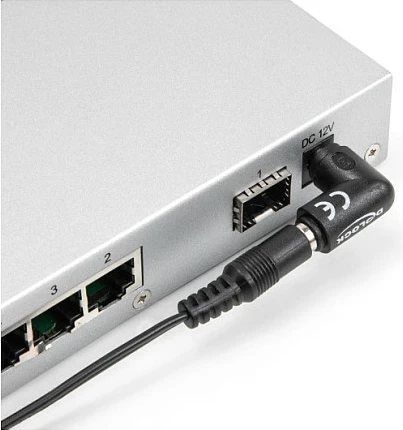 Adapter DC DeLOCK, 90° i kënduar, 5.5x2.1 mm mashkull në femër, i zi