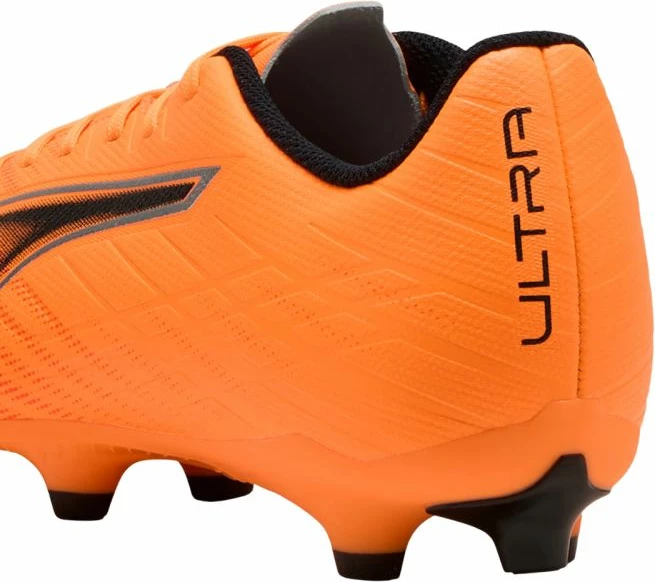 Atlete futbolli Puma për meshkuj, portokalli [Madhësia: 44.5]