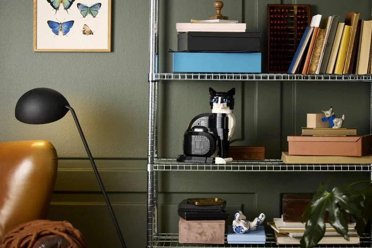 Set LEGO IDEAS 21349 Tuxedo Cat, për të rritur, Bardhë e Zi