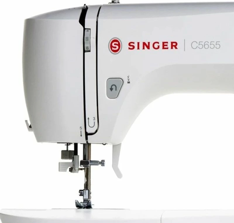 Makine qepëse Singer C5655, e bardhë