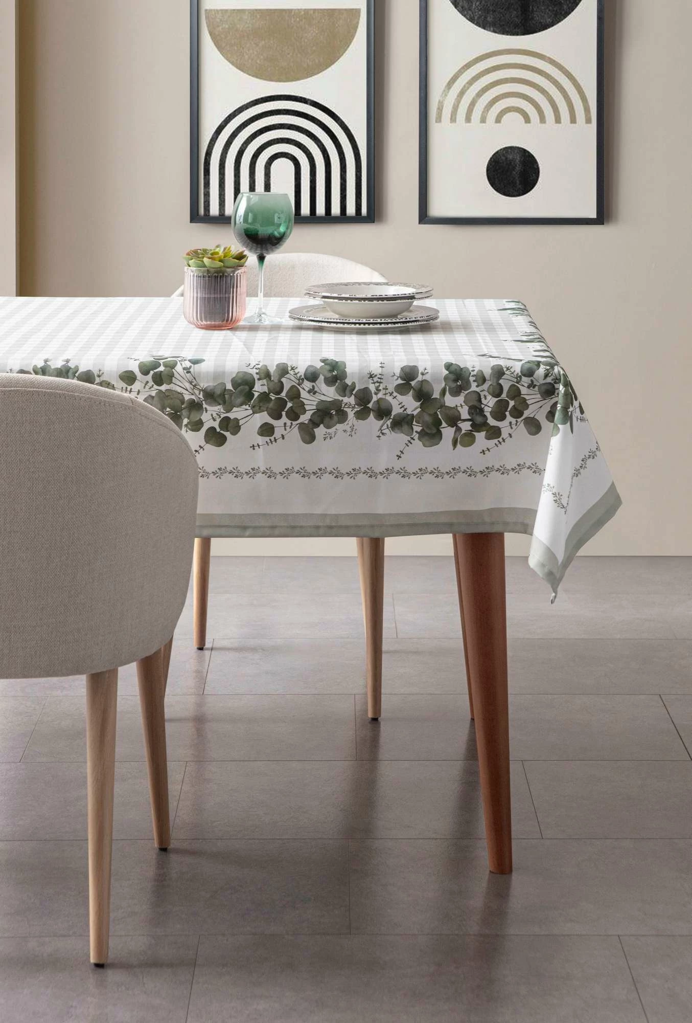 Mbulesë tavoline Hermia, eukalipt, 230