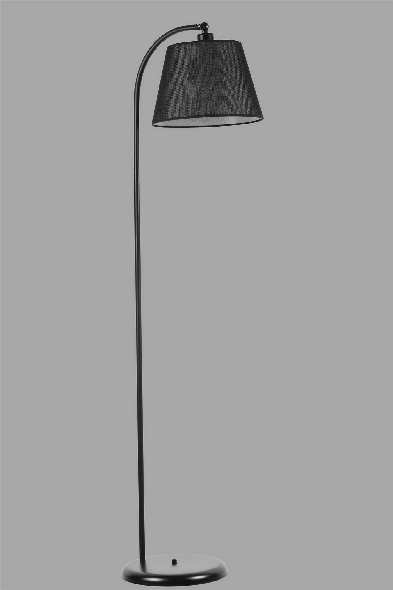 Llambë dyshemeje Opviq, Azra, e zezë, abazhuri piramidë, 154cm