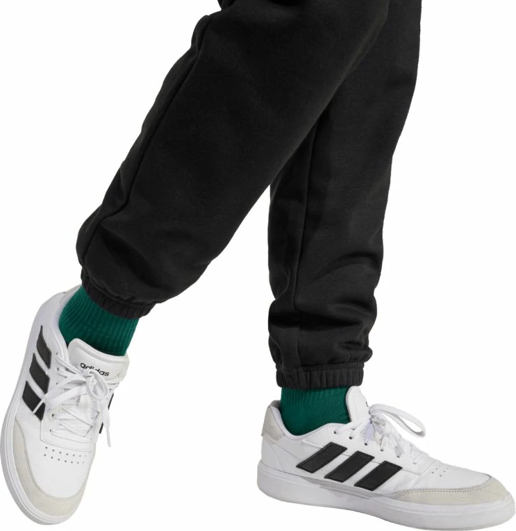 Pantallona sportive adidas Essentials për fëmijë JC9765, të zeza [Madhësia: 140 cm]