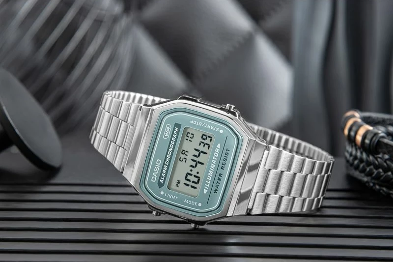 Orë dore për meshkuj CASIO Vintage A168WA-3AYES, argjend