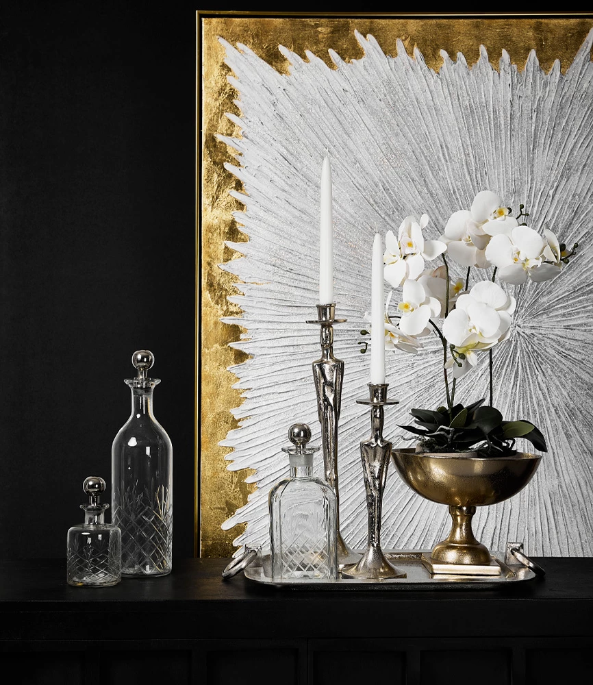 Shishe dekorative prej qelqi, transparente, kapak alumini argjendi, 10x10x26cm