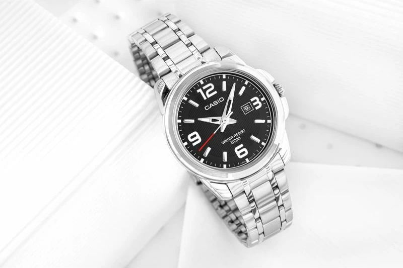 Orë dore për femra Casio, argjend