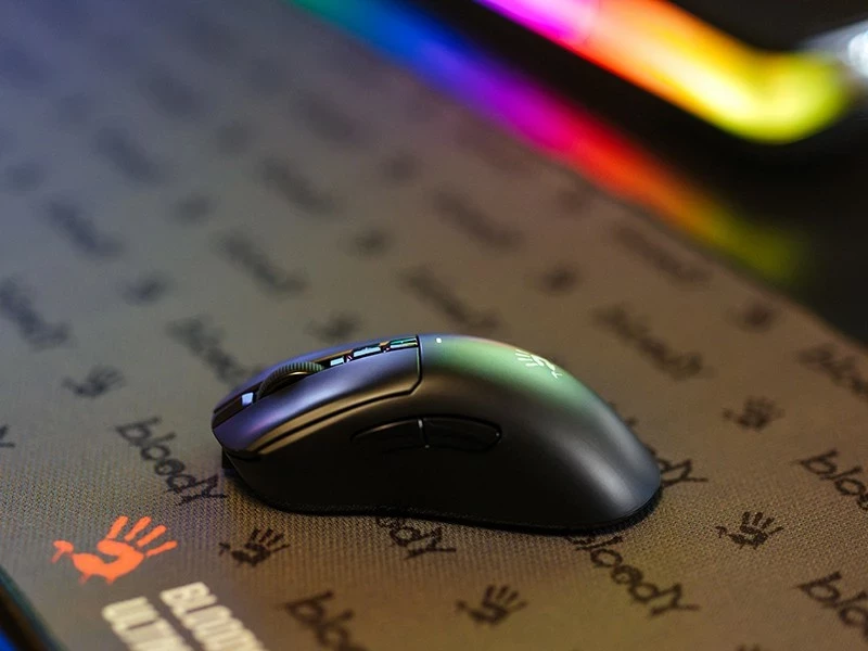 Maus A4-Tech Bloody R73 Ultra, wireless, 8 butona, 26000 CPI, i zi