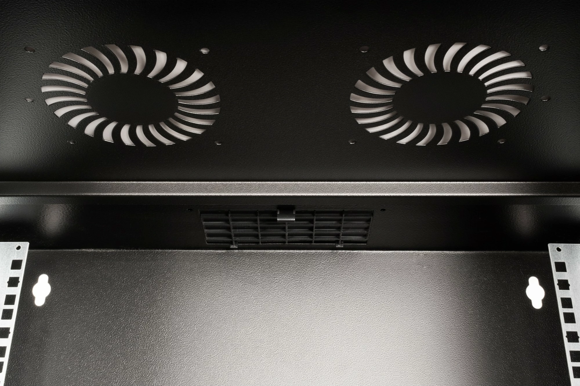 Kasë rrjeti Digitus SOHO PRO 7U 19" 370x540x400mm e zezë