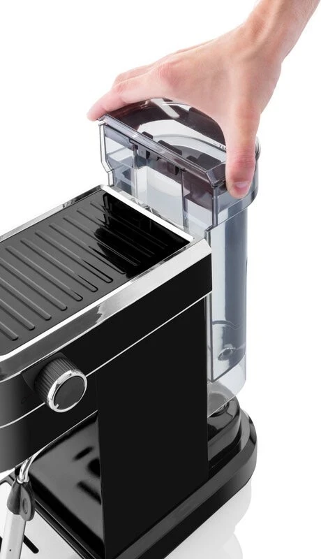 Makina për kafe ETA, e zezë