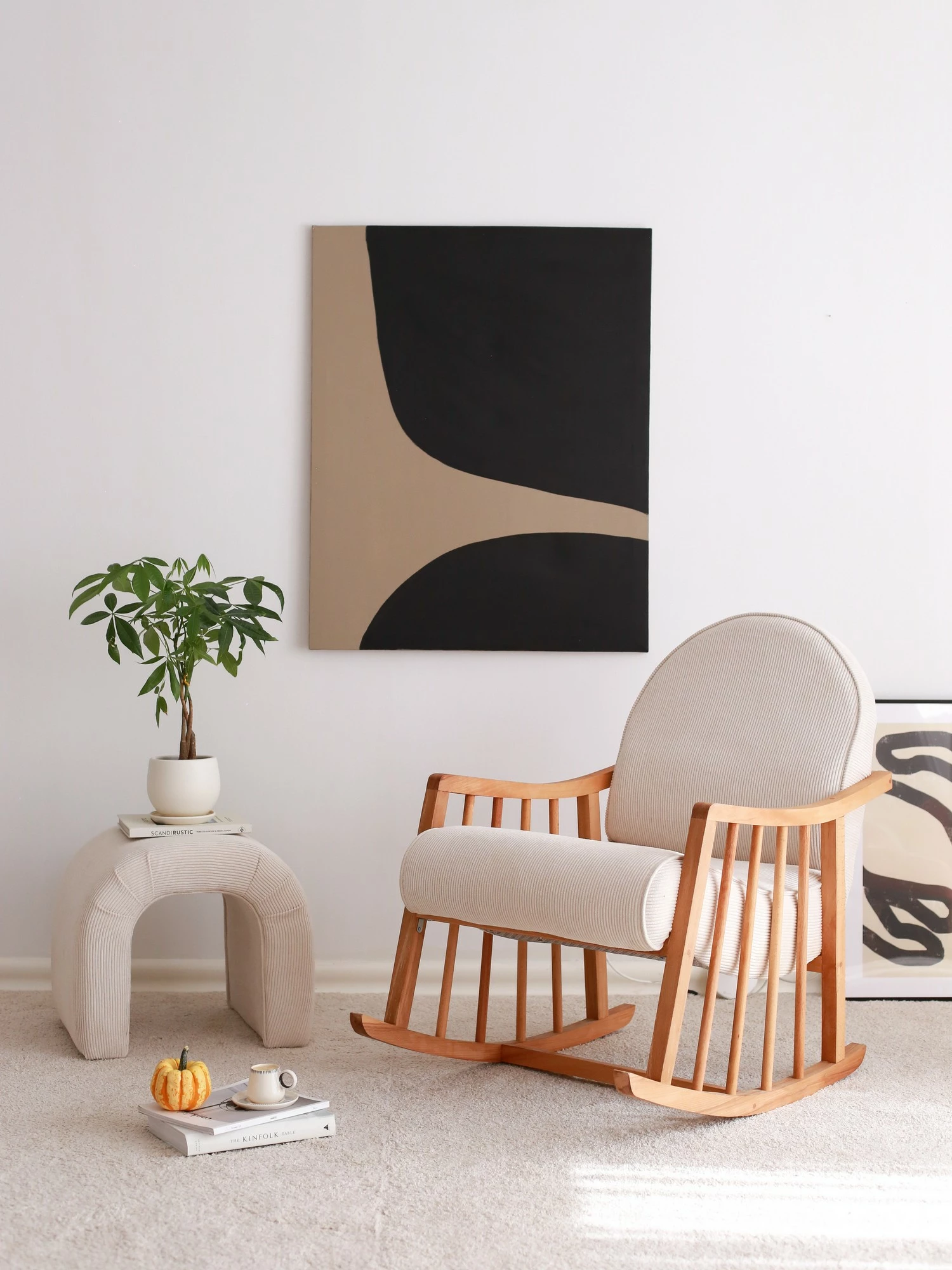 Karrige krahu Klea, kadife korduroj, e bardhë