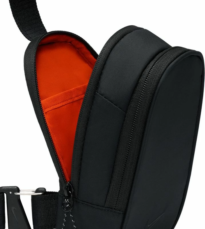 Çantë Nike për femra dhe meshkuj, e zezë