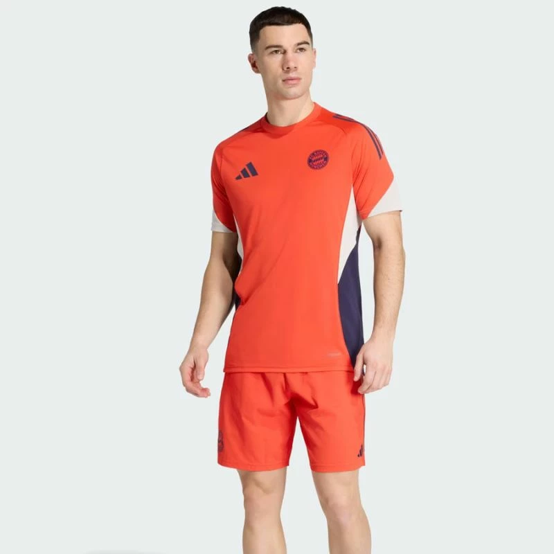 Maicë futbolli adidas FC Bayern [Madhësia: L]