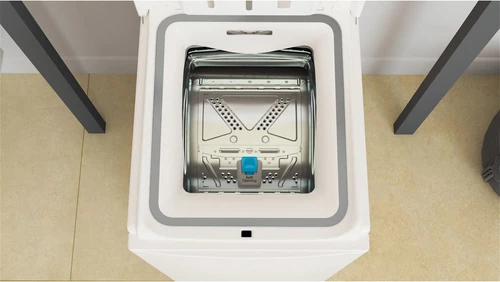 Makinë larëse Whirlpool TDLR 7231BS EU 7 kg 1200 RPM klasë energjie D e bardhë