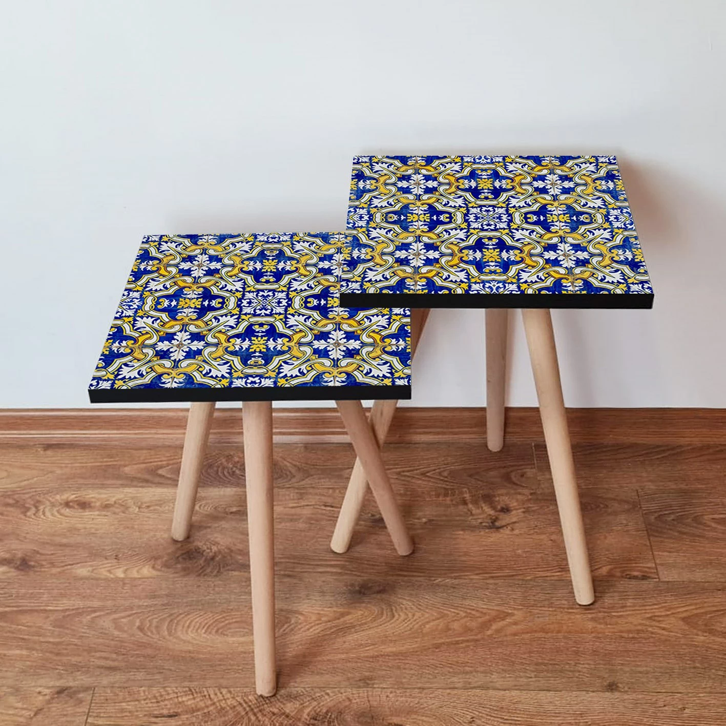 Set tavolinash ndihmëse me dizajn, ngjyrë kaltër navy, 2 copë, Skye Decor, 2Shp47