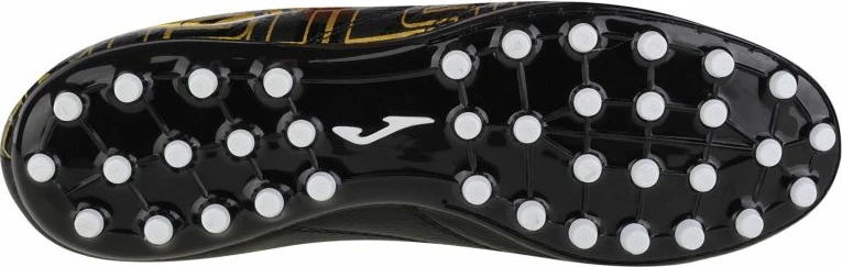 Atlete futbolli për meshkuj Joma, të zeza