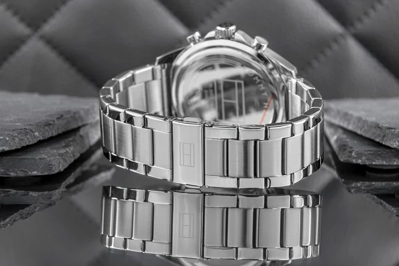 Orë dore për meshkuj Tommy Hilfiger, argjendtë