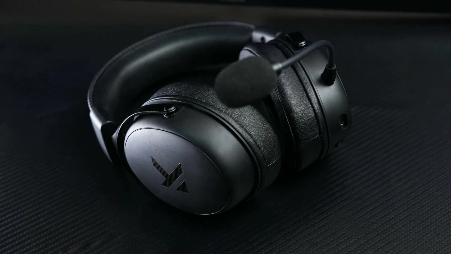 Kufje Mchose HW-V9, 7.1 surround, pa kabllo/USB, mikrofon i shkëputshëm, të zeza