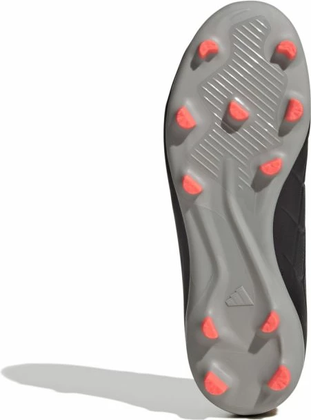 Atlete futbolli adidas për fëmijë, të zeza