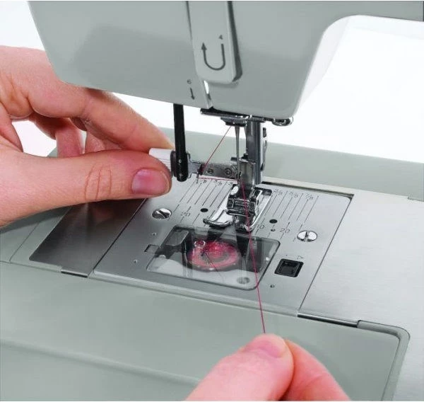 Makine qepëse Singer 4423, Elektrike, Gri