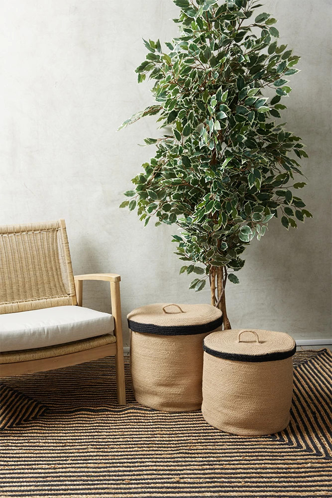 Set 2 shporta GOLU me kapak, 40x40x40cm, kashtë deti, natyrale/zezë